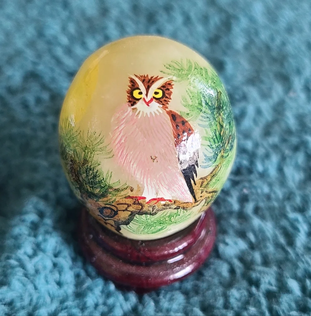 Jade Hand-Painted Owl Eggs - Picture 3 of 9